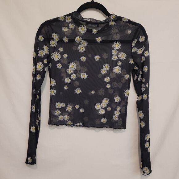 Sheer Daisy Mesh Top Size M Black White Long Sleeve Made in Turkey Bershka - Picture 5 of 7